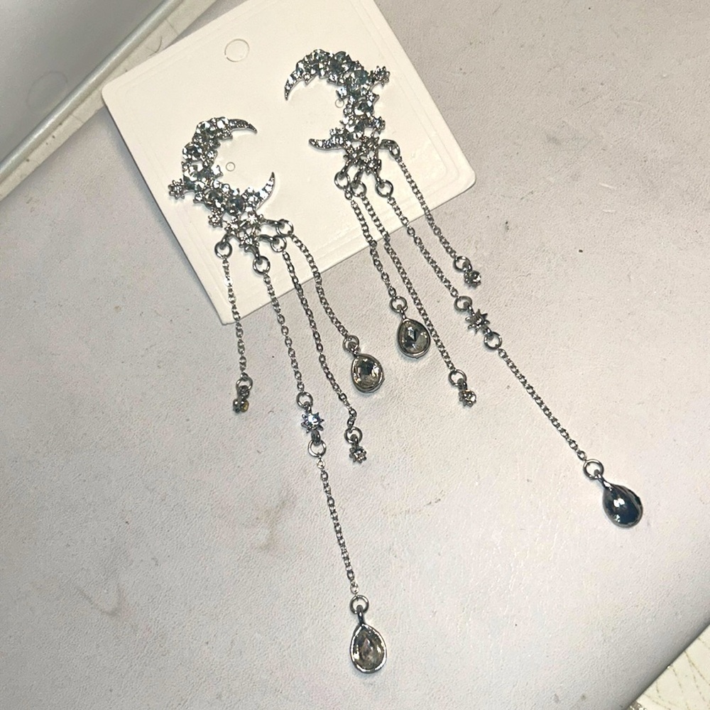 NWT Moon, Star & Teardrop Earrings